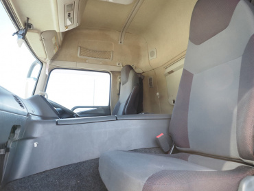 三菱ふそう スーパーグレート ウイング車 大型 QKG-FS55VZ 年式 H26[写真41]