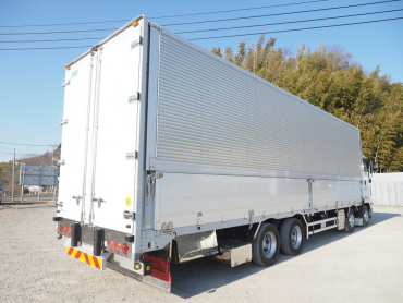 いすゞ ギガ ウイング車 大型 QKG-CYJ77B 年式 H29[写真05]