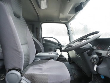 いすゞ フォワード ウイング車 中型 TKG-FRR90T2 年式 H27[写真34]
