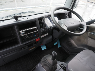 いすゞ エルフ バン車 小型 BDG-NMR85AN 年式 H20[写真21]