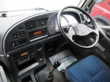 いすゞ ギガ ウイング車 大型 QKG-CYJ77A 年式 H28[写真26]