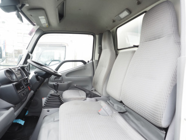 日野 デュトロ バン車 小型 TKG-XZC605M 年式 H29[写真25]