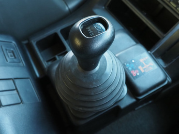 いすゞ ギガ ウイング車 大型 QKG-CYJ77A 年式 H26[写真33]