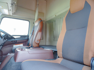 日野 レンジャー ウイング車 中型 2KG-FD2ABG 年式 R1[写真48]