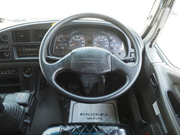 いすゞ ギガ ウイング車 大型 QKG-CYJ77A 年式 H26[写真31]