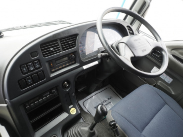 いすゞ ギガ ウイング車 大型 QKG-CYJ77A 年式 H27[写真31]