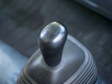 いすゞ エルフ バン車 小型 TKG-NMR85AN 年式 H25[写真26]