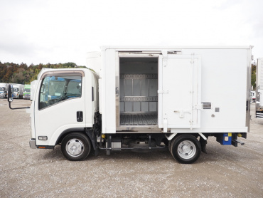 いすゞ エルフ 冷凍バン 小型 TPG-NLR85AN 年式 H28[写真12]