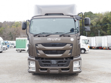 いすゞ ギガ ウイング車 大型 QPG-CYJ77B 年式 H28[写真03]