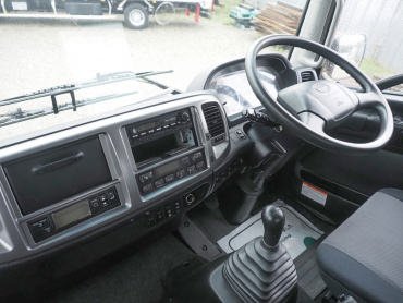 日野 レンジャープロ 冷凍バン 中型 TKG-FD7JLAA 年式 H26[写真24]