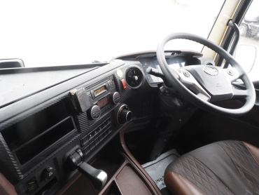 日野 プロフィア ウイング車 大型 2DG-FW1AHG 年式 H30[写真32]