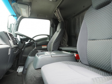 いすゞ フォワード ウイング車 中型 SKG-FRR90T2 年式 H23[写真28]
