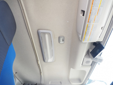いすゞ ギガ 冷凍バン 大型 QPG-CYJ77B 年式 H28[写真30]