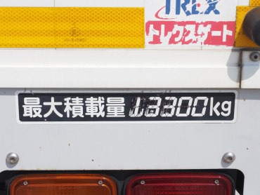 いすゞ ギガ ウイング車 大型 LKG-CYJ77A 年式 H23[写真27]