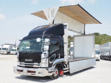 いすゞ フォワード ウイング車 中型 TKG-FRR90T2 年式 H29[写真02]