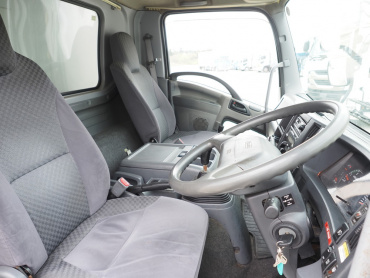 いすゞ フォワード ウイング車 中型 PKG-FRR90T2 年式 H23[写真24]