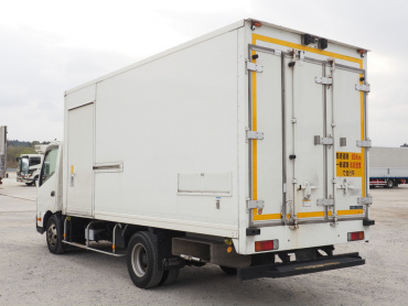日野 デュトロ 冷凍バン 小型 TPG-XZU712M 年式 H30[写真06]