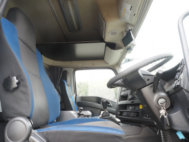 いすゞ ギガ ウイング車 大型 QKG-CYJ77B 年式 H29[写真26]