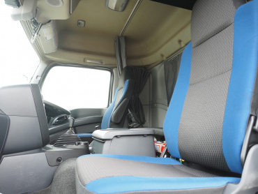 いすゞ ギガ ウイング車 大型 QKG-CYJ77B 年式 H29[写真34]