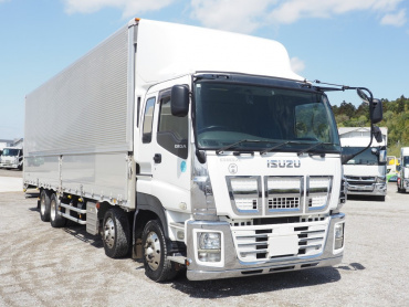 いすゞ ギガ ウイング車 大型 QKG-CYJ77A 年式 H27[写真04]