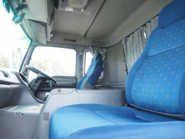 いすゞ ギガ ウイング車 大型 QKG-CYL77AA 年式 H26[写真47]