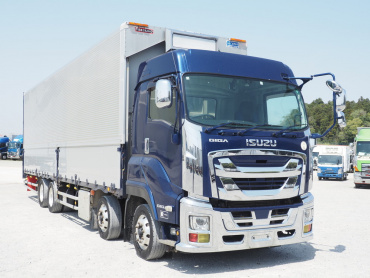 いすゞ ギガ ウイング車 大型 2PG-CYJ77C 年式 H30[写真04]