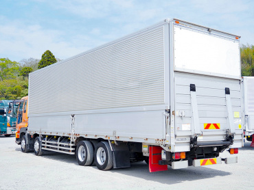 いすゞ ギガ ウイング車 大型 LKG-CYJ77A 年式 H24[写真07]