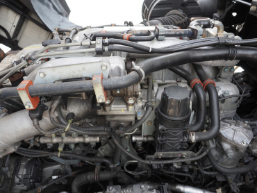 いすゞ ギガ 冷凍バン 大型 QKG-CYL77B 年式 H29[写真44]