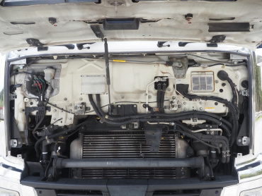 いすゞ ギガ 冷凍バン 大型 QKG-CYL77B 年式 H29[写真43]