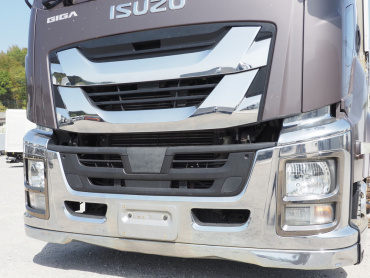 いすゞ ギガ 冷凍ウイング 大型 QKG-CYJ77B 年式 H29[写真08]