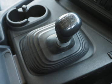 いすゞ ギガ 冷凍ウイング 大型 QKG-CYJ77B 年式 H29[写真35]