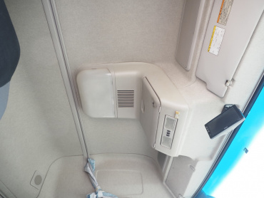 三菱ふそう スーパーグレート ウイング車 大型 QPG-FS64VZ 年式 H28[写真40]