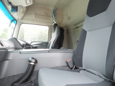 三菱ふそう スーパーグレート ウイング車 大型 QPG-FS64VZ 年式 H28[写真41]
