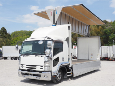 いすゞ フォワード ウイング車 中型 TKG-FRR90T2 年式 H30[写真02]