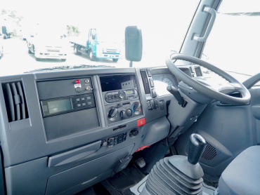 いすゞ エルフ 冷凍バン 小型 TPG-NPR85AN 年式 H28[写真31]
