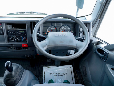 いすゞ エルフ 冷凍バン 小型 TPG-NPR85AN 年式 H28[写真30]