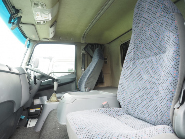 三菱ふそう ファイター ウイング車 中型 PDG-FK61F 年式 H22[写真31]