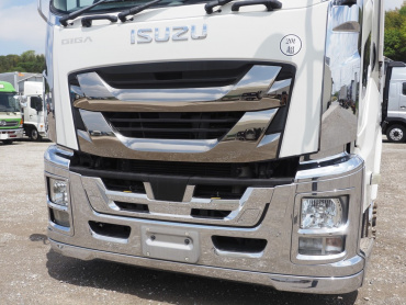 いすゞ ギガ ウイング車 大型 QKG-CYJ77B 年式 H29[写真07]