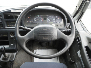 いすゞ ギガ ウイング車 大型 LKG-CYJ77A 年式 H23[写真30]