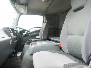 いすゞ フォワード ウイング車 中型 TKG-FRR90T2 年式 H27[写真40]