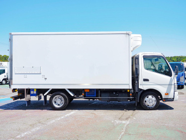 日野 デュトロ 冷凍バン 小型 TKG-XZU712M 年式 R1[写真08]