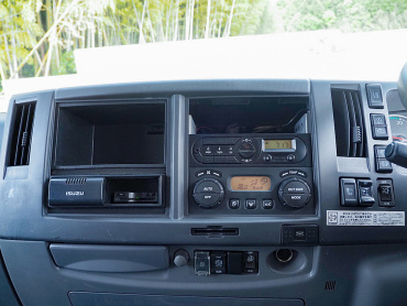 いすゞ フォワード ウイング車 中型 TKG-FRR90S2 年式 H29[写真31]