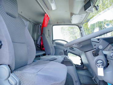 いすゞ フォワード ウイング車 中型 TKG-FRR90S2 年式 H29[写真26]