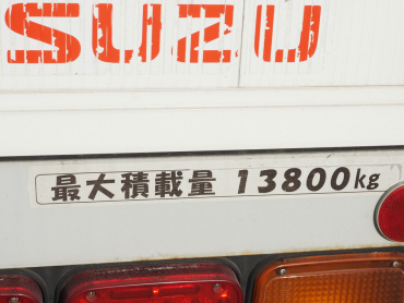 いすゞ ギガ ウイング車 大型 QKG-CYJ77B 年式 H28[写真28]