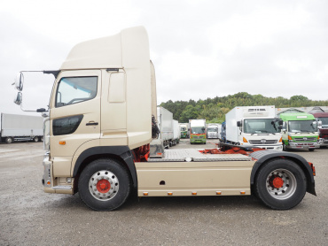 日野 プロフィア トラクタ 大型 2DG-SH1EEGG 年式 R4[写真10]