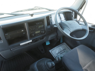 いすゞ フォワード ウイング車 中型 TKG-FRR90T2 年式 H29[写真31]