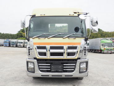 いすゞ ギガ トラクタ 大型 QKG-EXD52AD 年式 H26[写真03]
