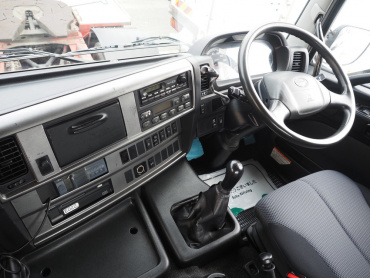 日野  トラクタ 大型 QPG-SH1EDDG 年式 H26[写真21]