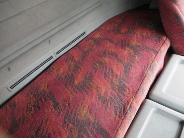 UDトラックス クオン 冷凍ウイング 大型 QKG-CG5ZA 年式 H27[写真32]