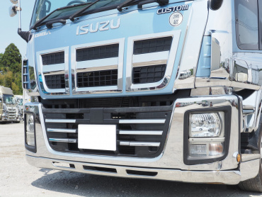 いすゞ ギガ ウイング車 大型 QKG-CYJ77A 年式 H27[写真05]